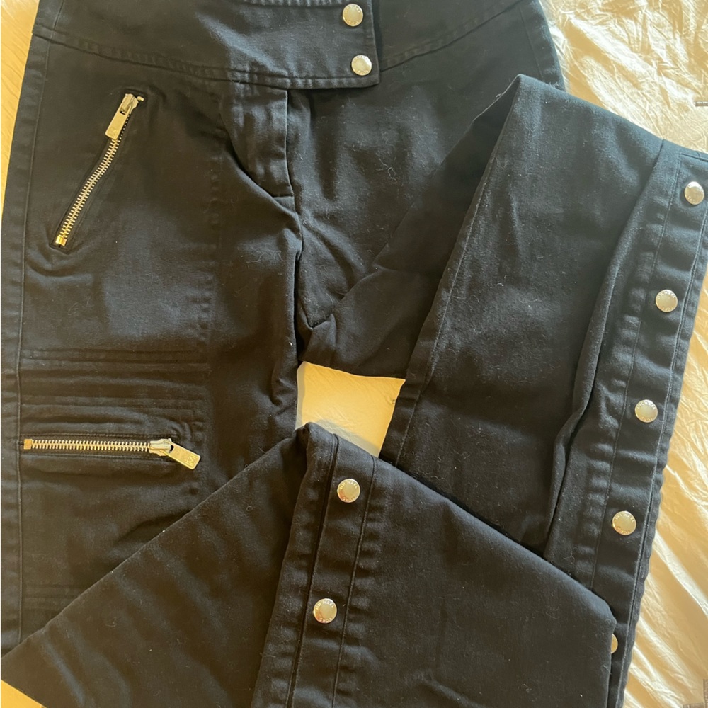 Michael Kors Women’s Black Pants Size 2